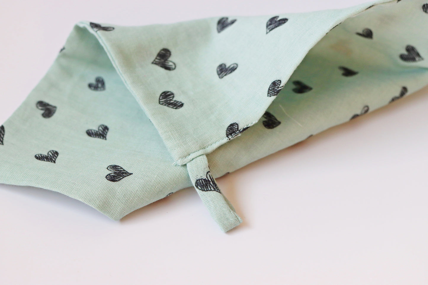 green hearts muslin washcloth