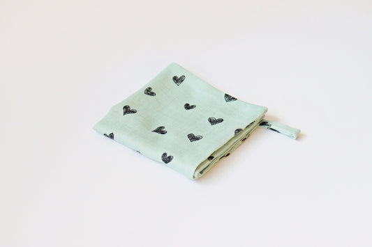 green hearts muslin washcloth