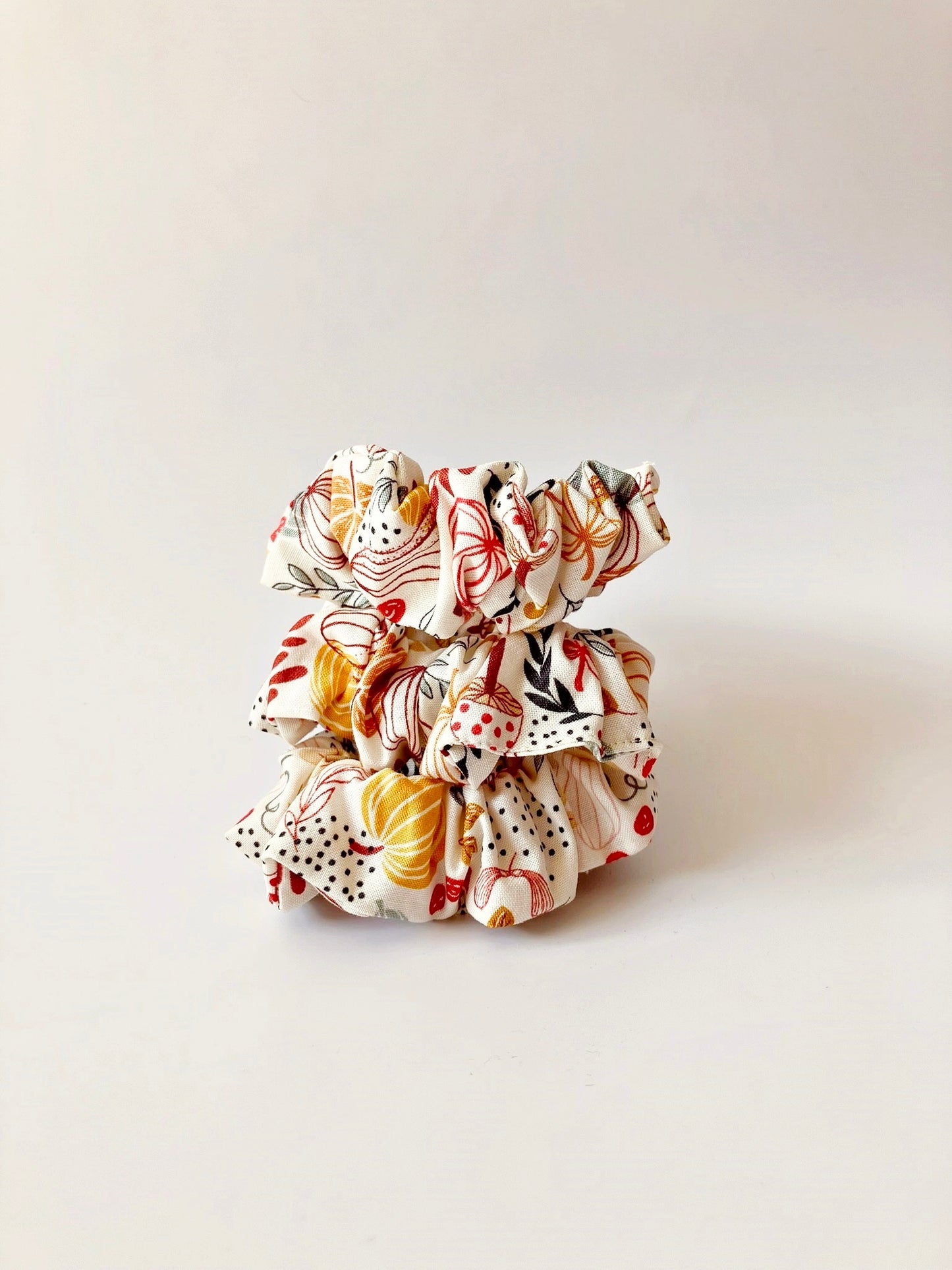 autumn-themed hair scrunchie